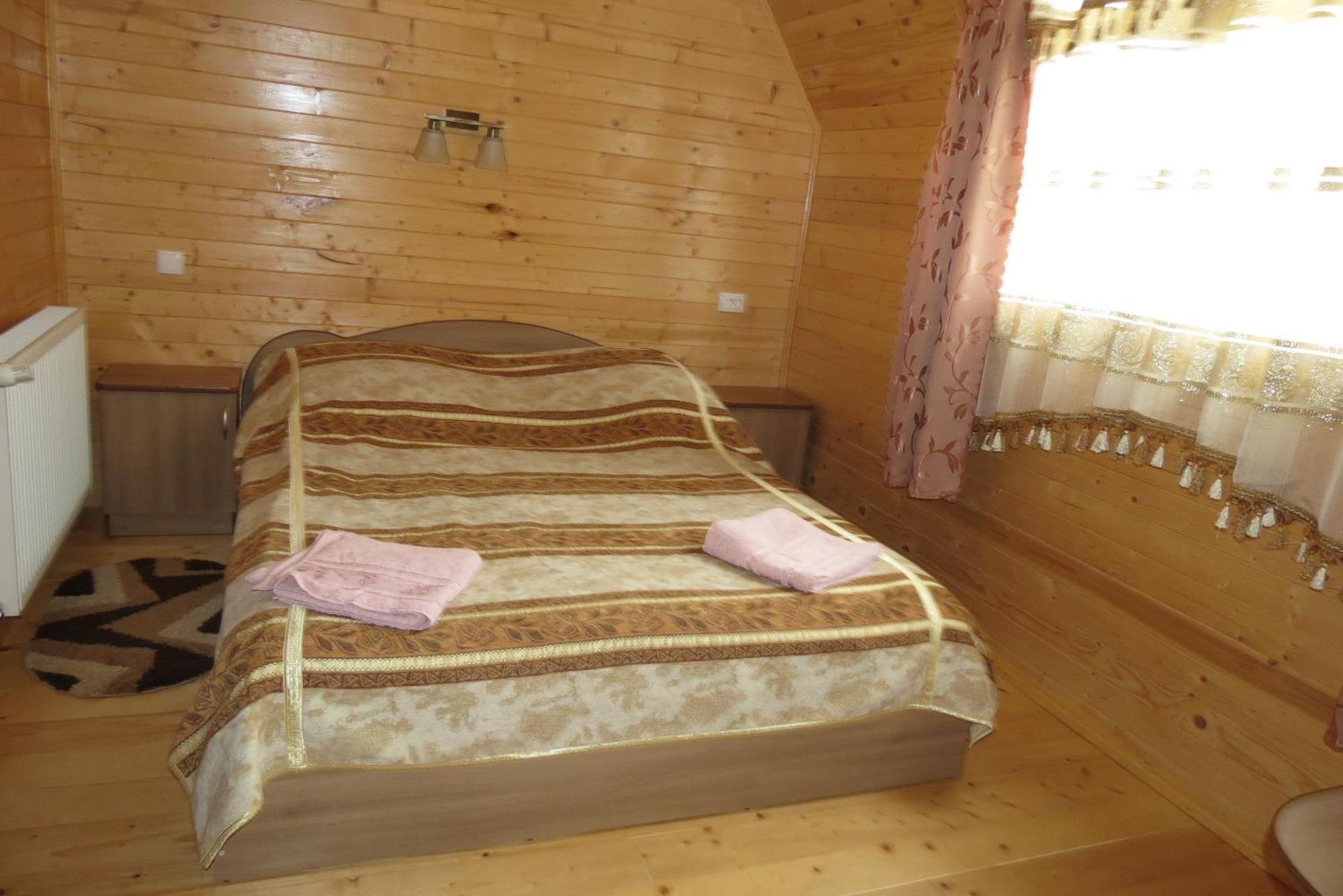 Bilyy Kamin Guest House Tatariv Bilik gambar