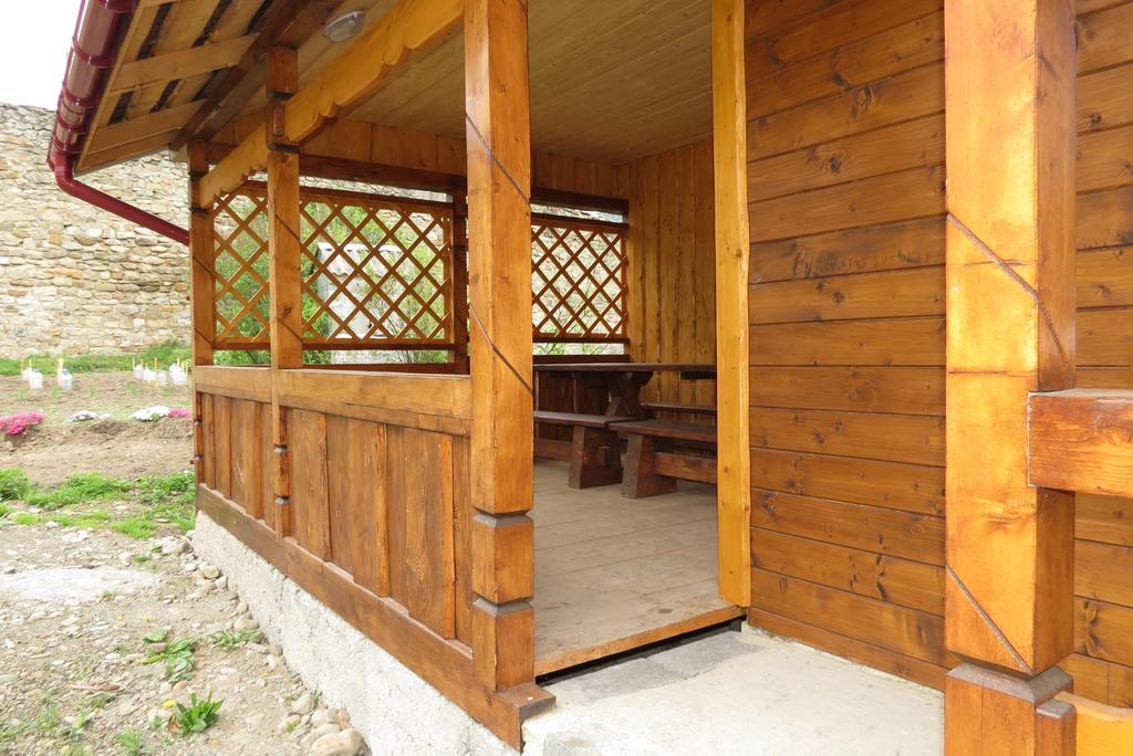 Bilyy Kamin Guest House Tatariv Bilik gambar