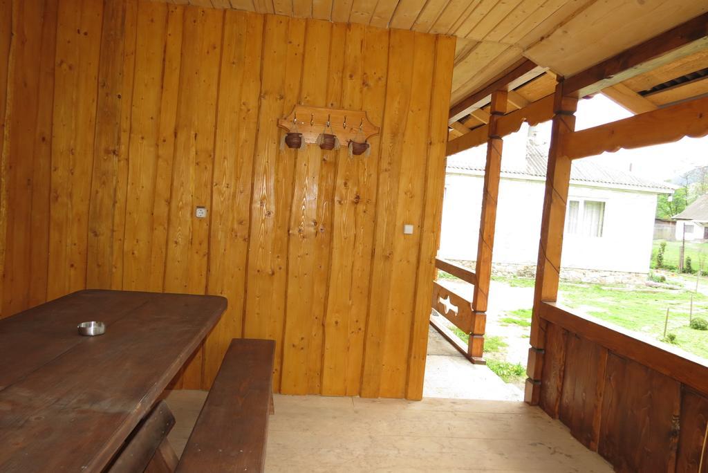 Bilyy Kamin Guest House Tatariv Luaran gambar
