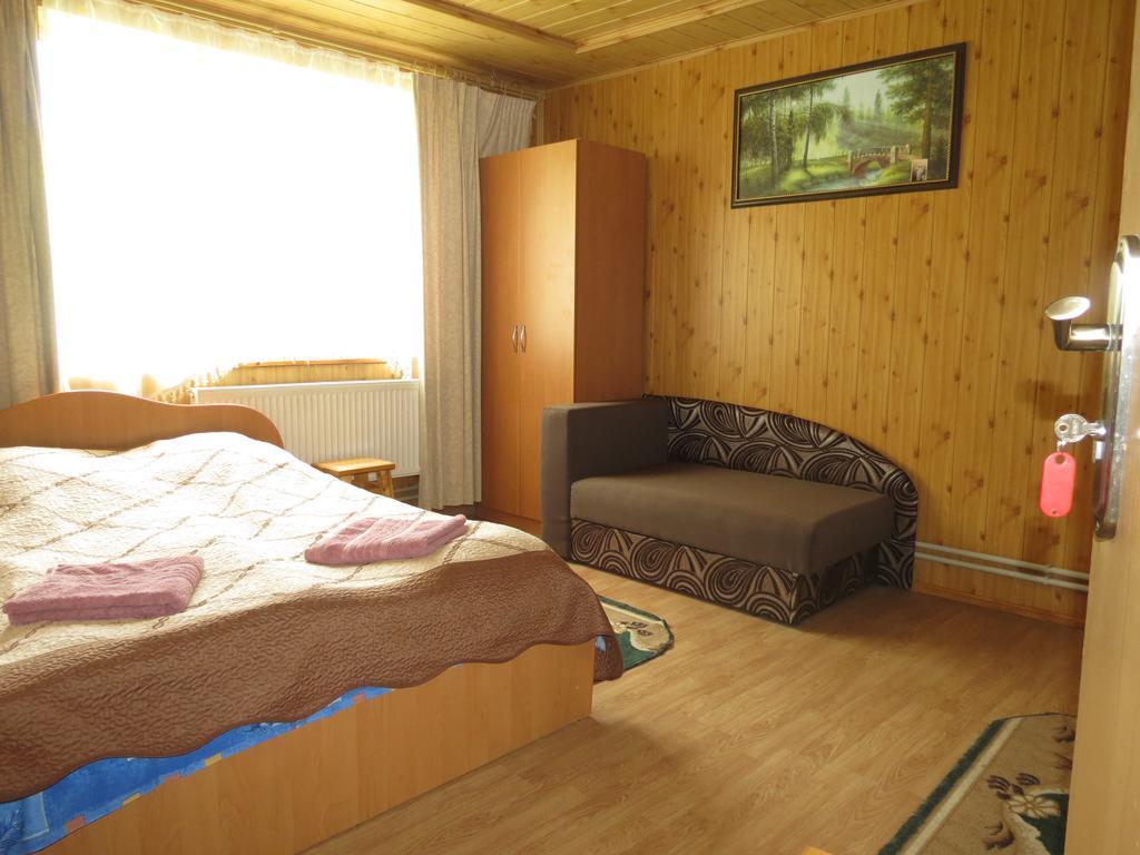 Bilyy Kamin Guest House Tatariv Luaran gambar
